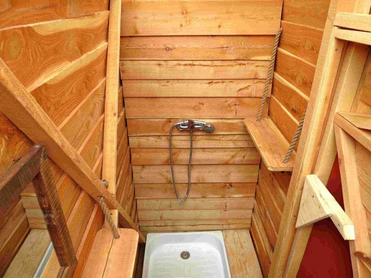 Habitat Createur - Hebergements Insolites Au Camping Municipal "Les Ecureuils" Recoubeau-Jansac Ngoại thất bức ảnh