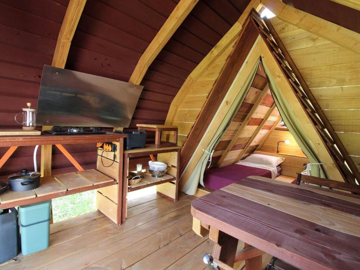 Habitat Createur - Hebergements Insolites Au Camping Municipal "Les Ecureuils" Recoubeau-Jansac Ngoại thất bức ảnh