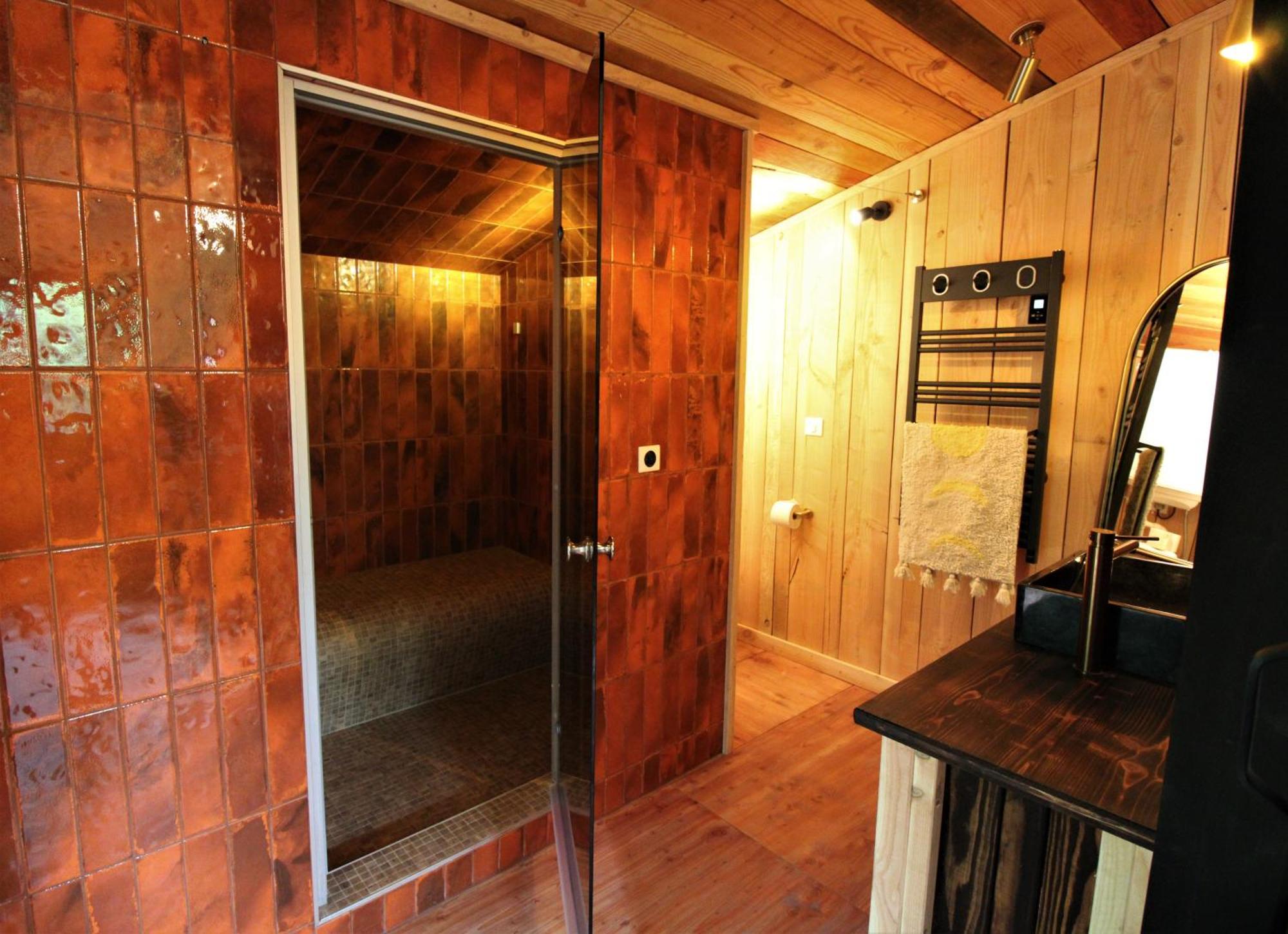 Habitat Createur - Hebergements Insolites Au Camping Municipal "Les Ecureuils" Recoubeau-Jansac Ngoại thất bức ảnh